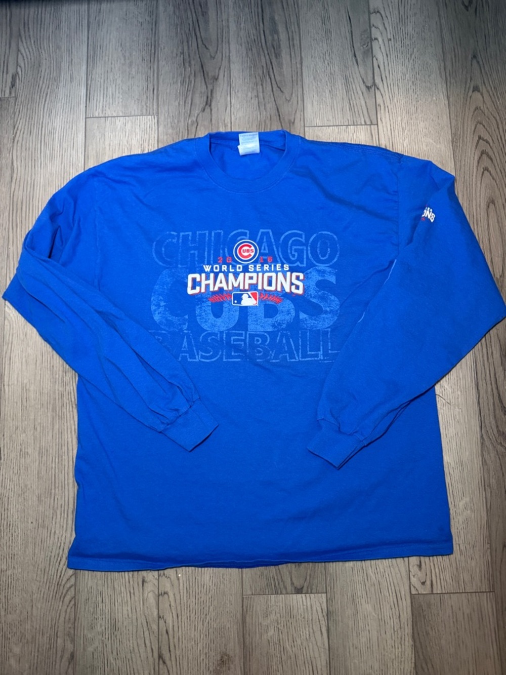 Chicago Cubs 2016 World Series Champions Graphic Long Sleeve Tee XL